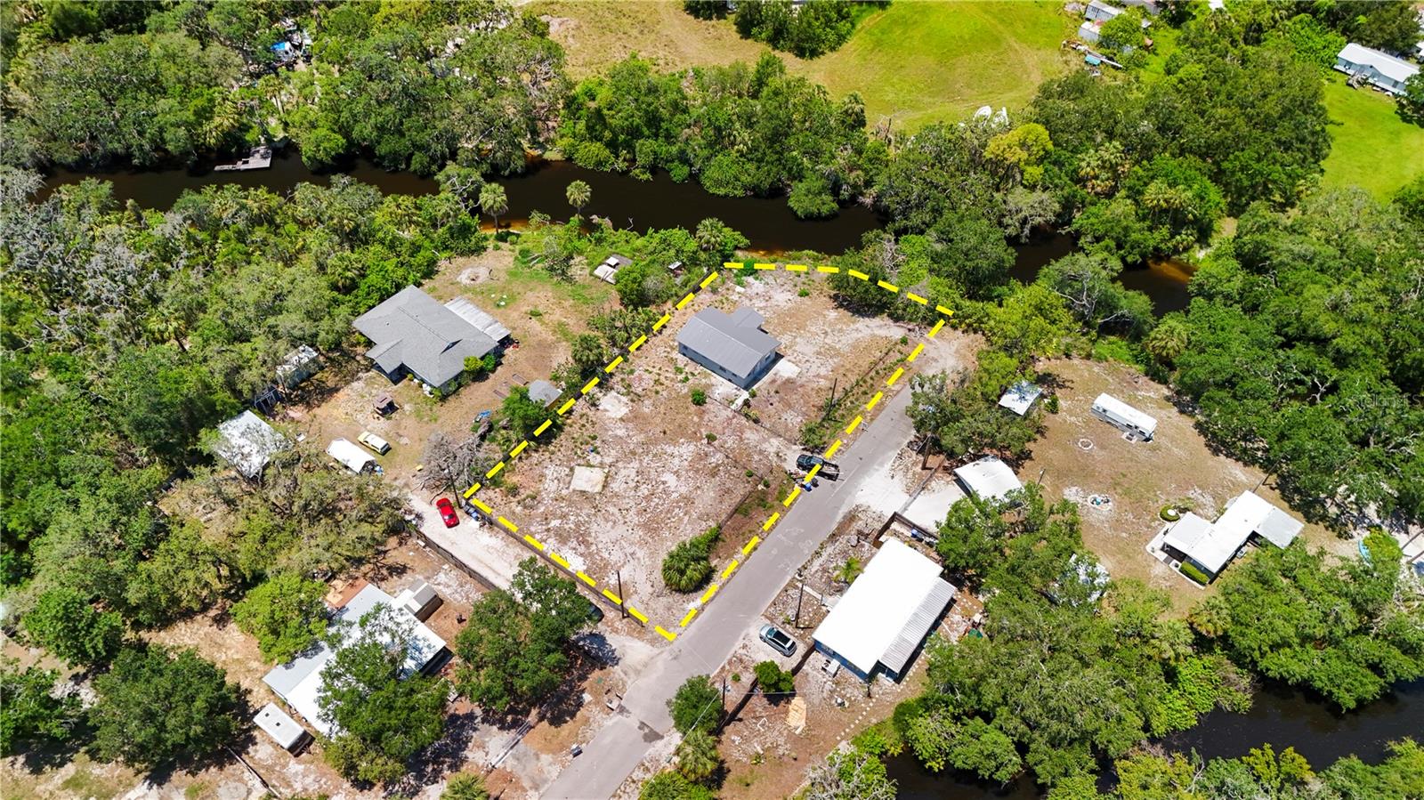 Image 6 of 34 For 11009 Spivey Road 1