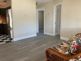 Listing photo id 14 for 7425 Maryland Avenue W