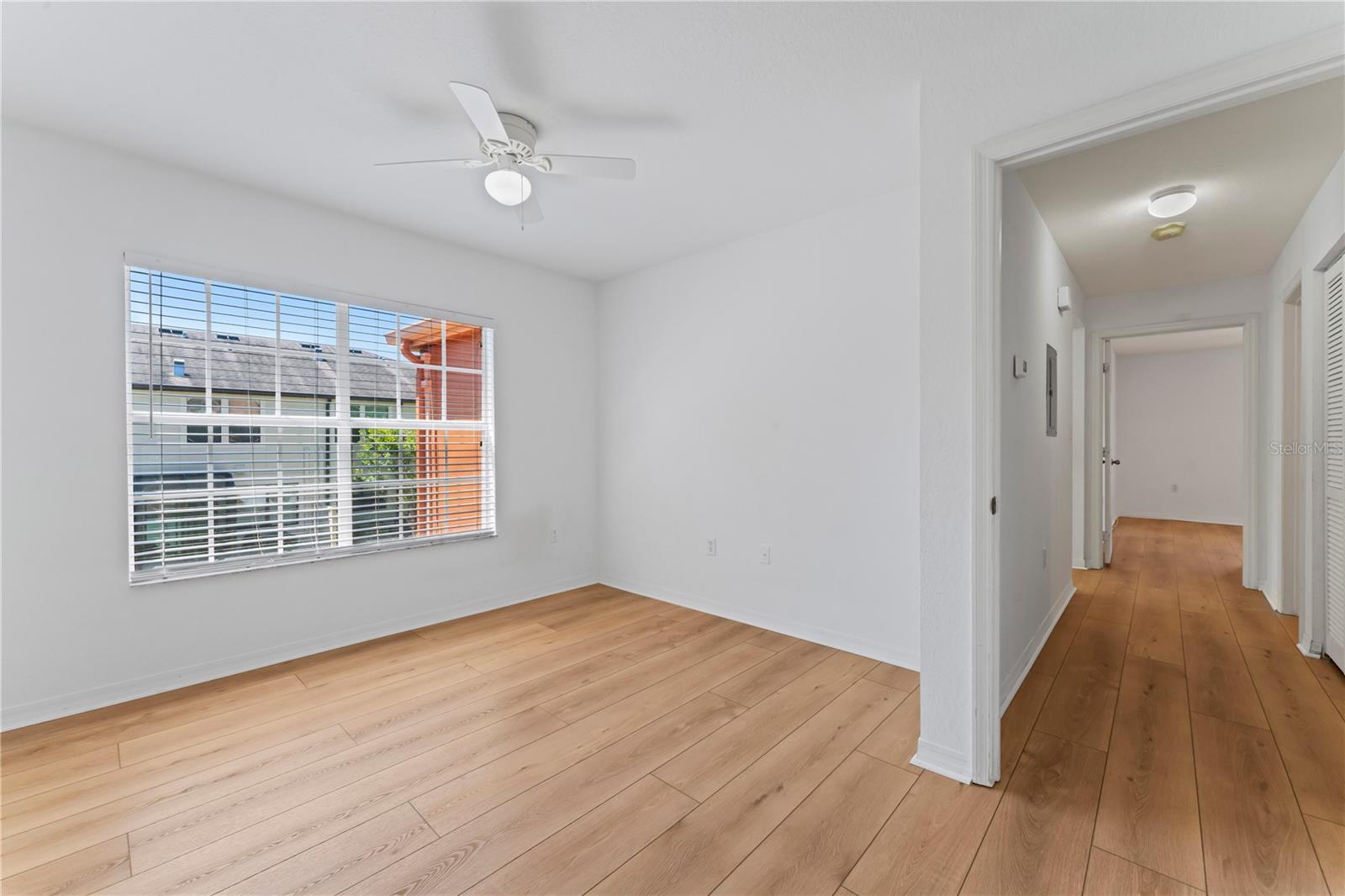 Image 14 of 35 For 10454 White Lake Court 10454
