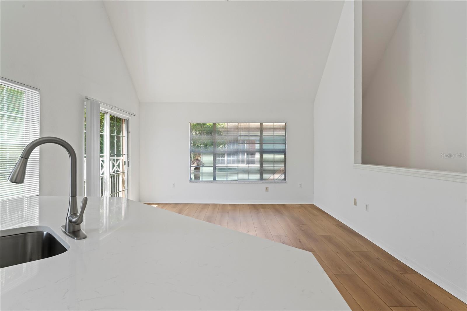 Image 21 of 35 For 10454 White Lake Court 10454