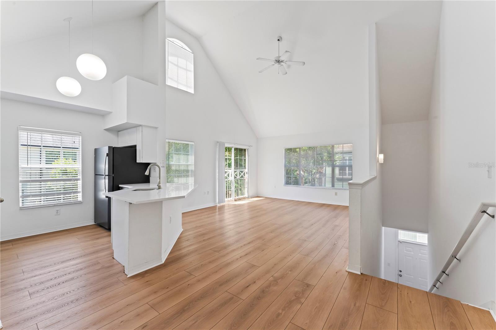 Image 6 of 35 For 10454 White Lake Court 10454