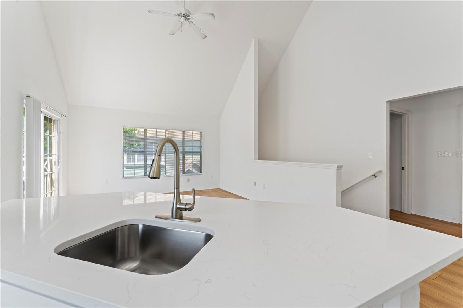 Image 8 of 35 For 10454 White Lake Court 10454