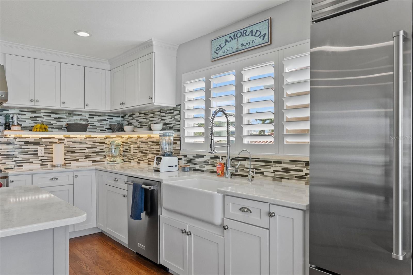 Image 10 of 50 For 297 1st Street W