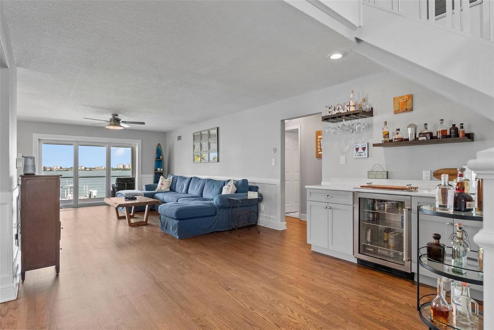 Image 6 of 50 For 297 1st Street W