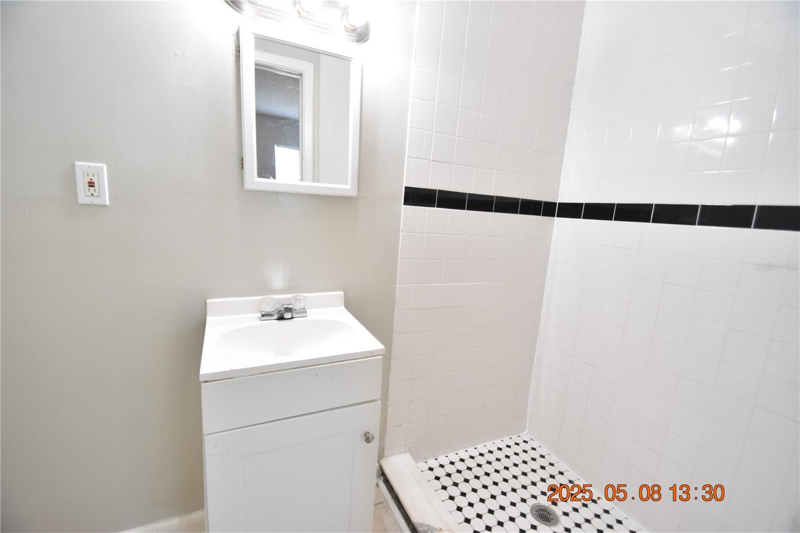 Image 17 of 29 For 8320 Oleander Lane