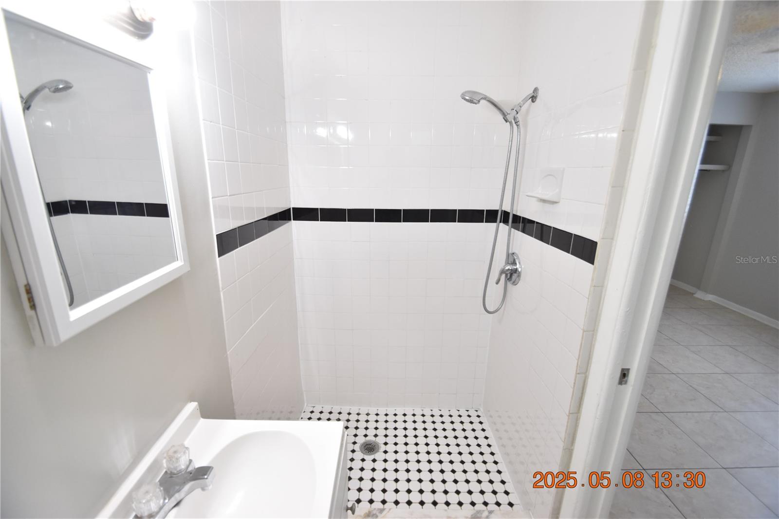 Image 18 of 29 For 8320 Oleander Lane