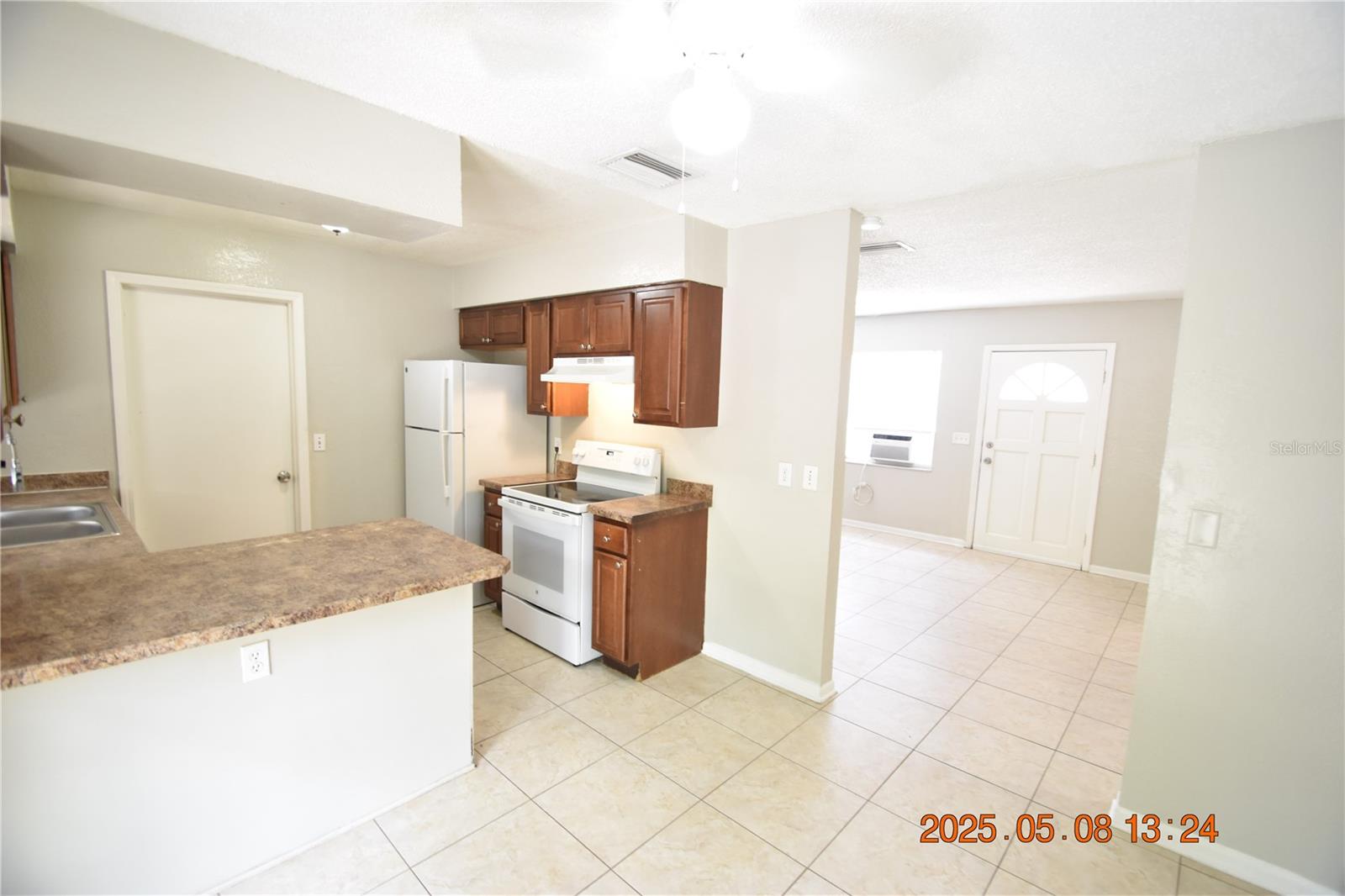 Image 8 of 29 For 8320 Oleander Lane