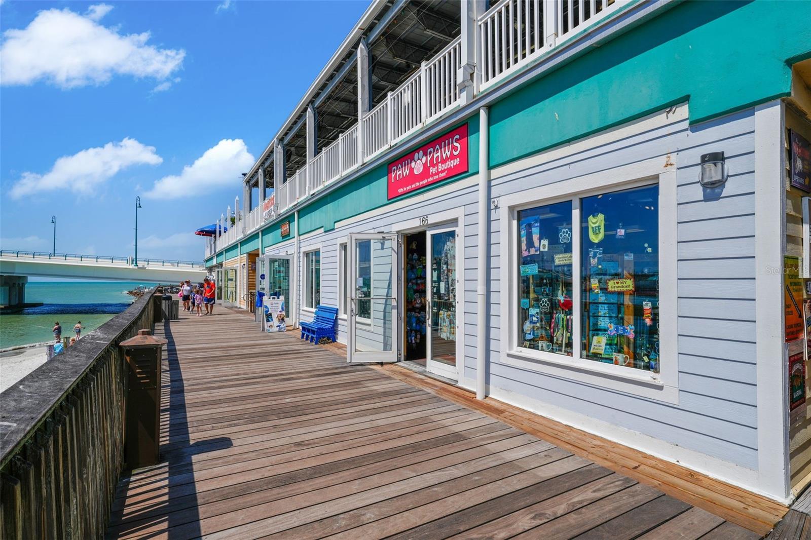 Listing photo id 64 for 13062 Gulf Boulevard