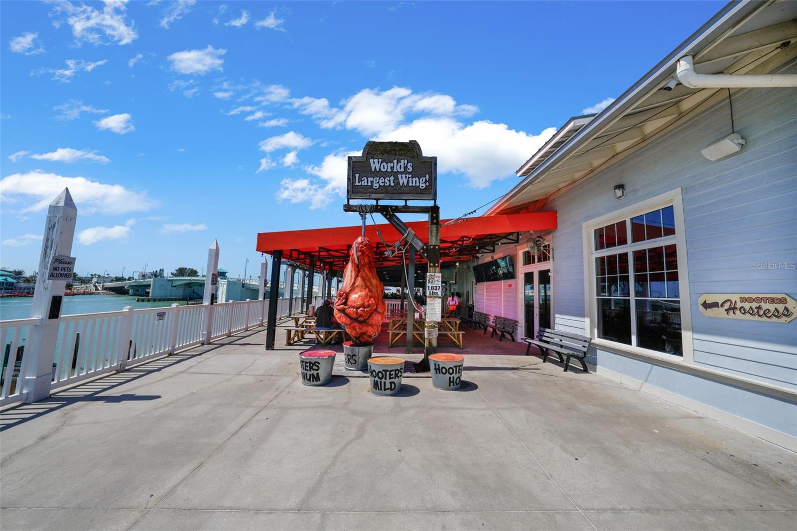 Listing photo id 65 for 13062 Gulf Boulevard