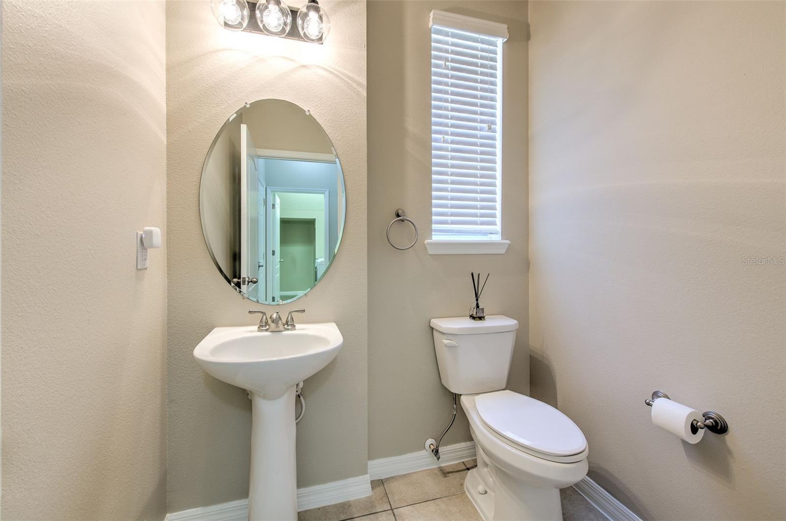 Image 12 of 23 For 6782 Breezy Palm Drive