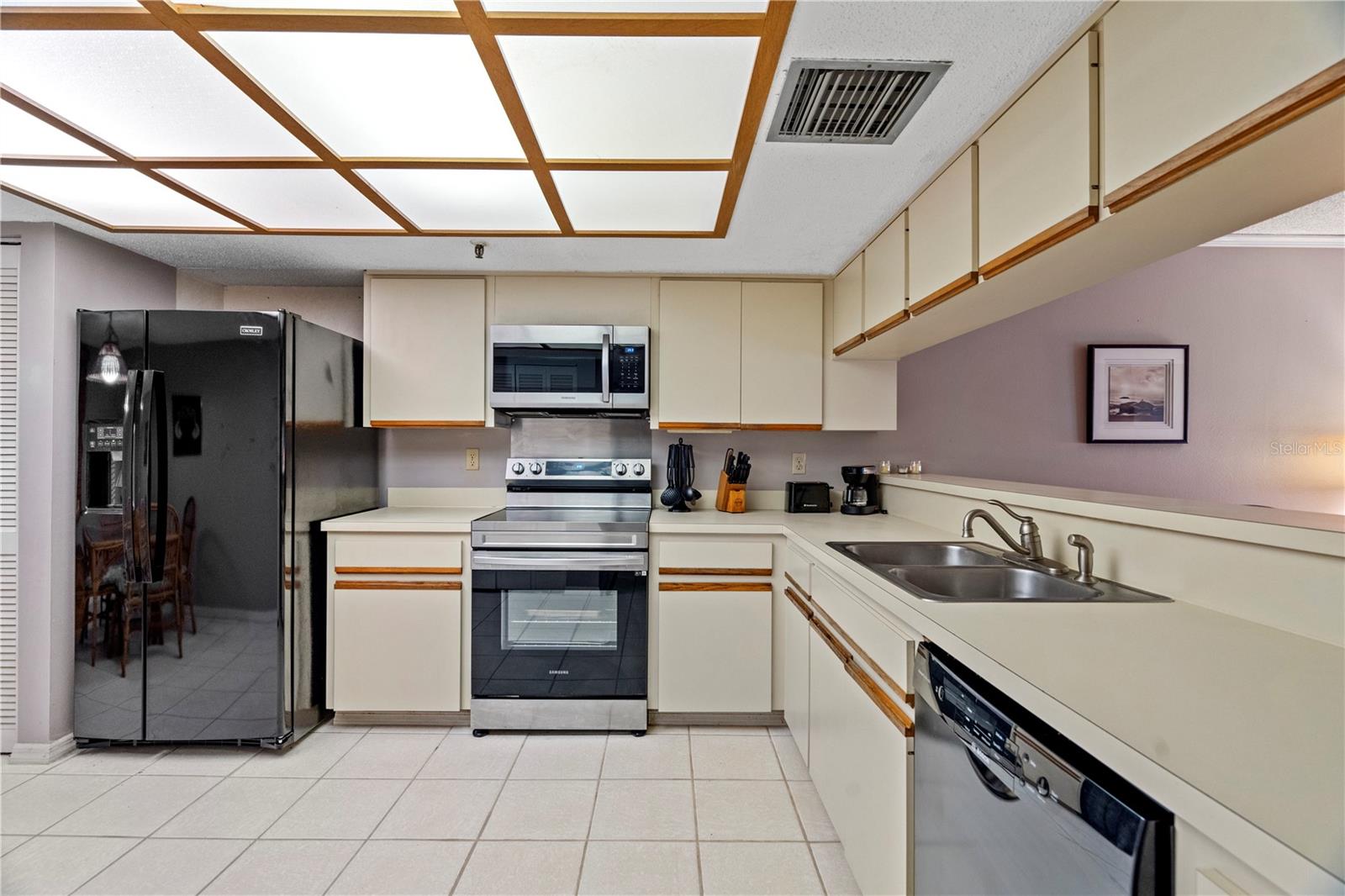 Image 4 of 40 For 18400 Gulf Boulevard 1105