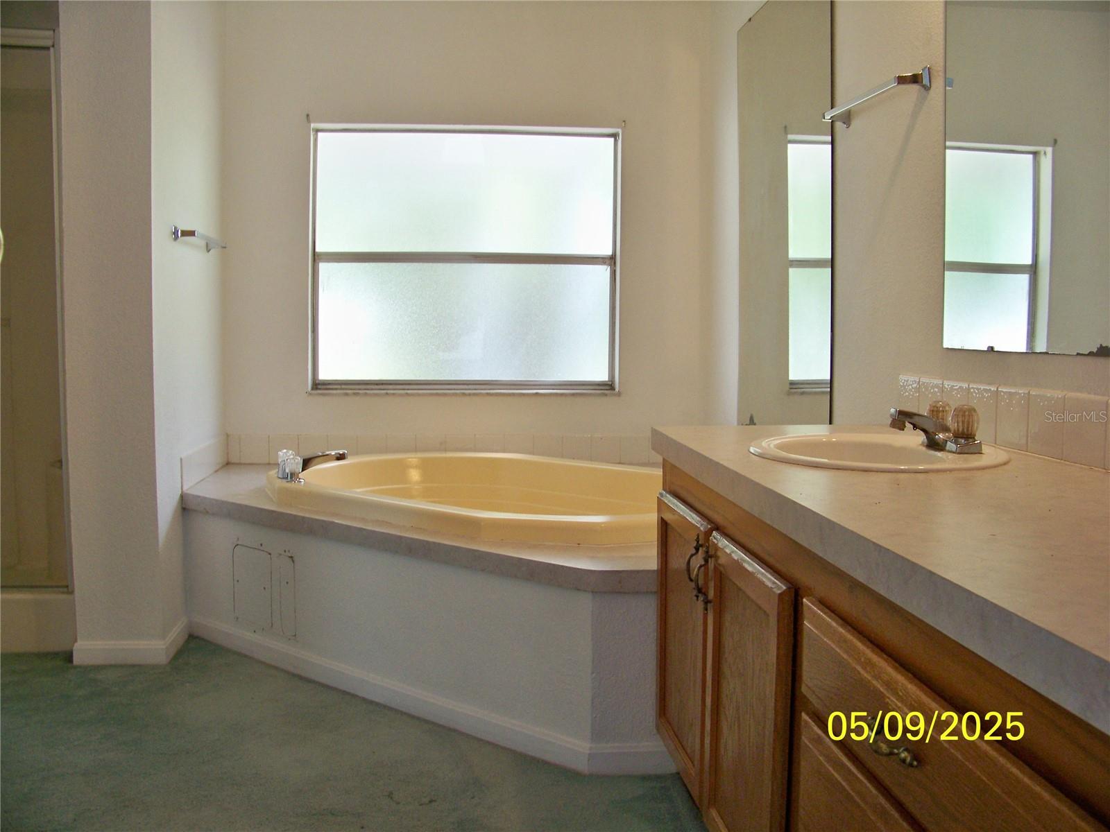 Image 6 of 23 For 7224 Ryman Loop