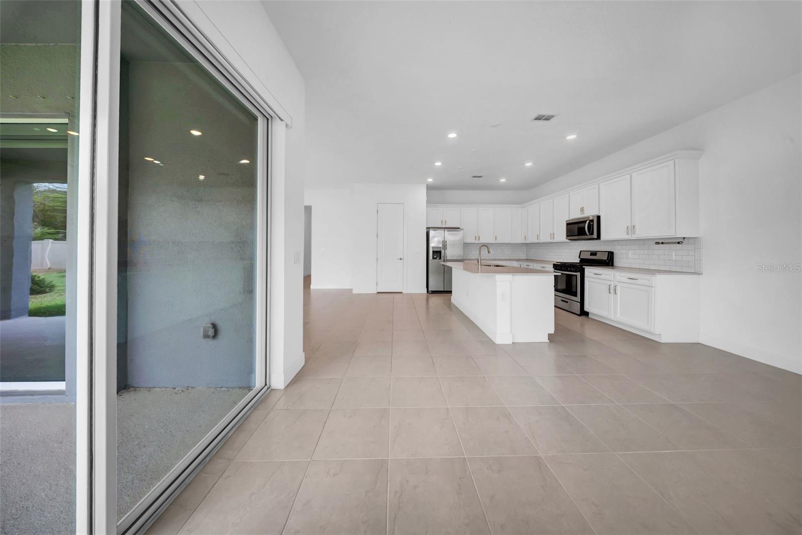 Image 17 of 56 For 13855 Sharp Hawk Drive