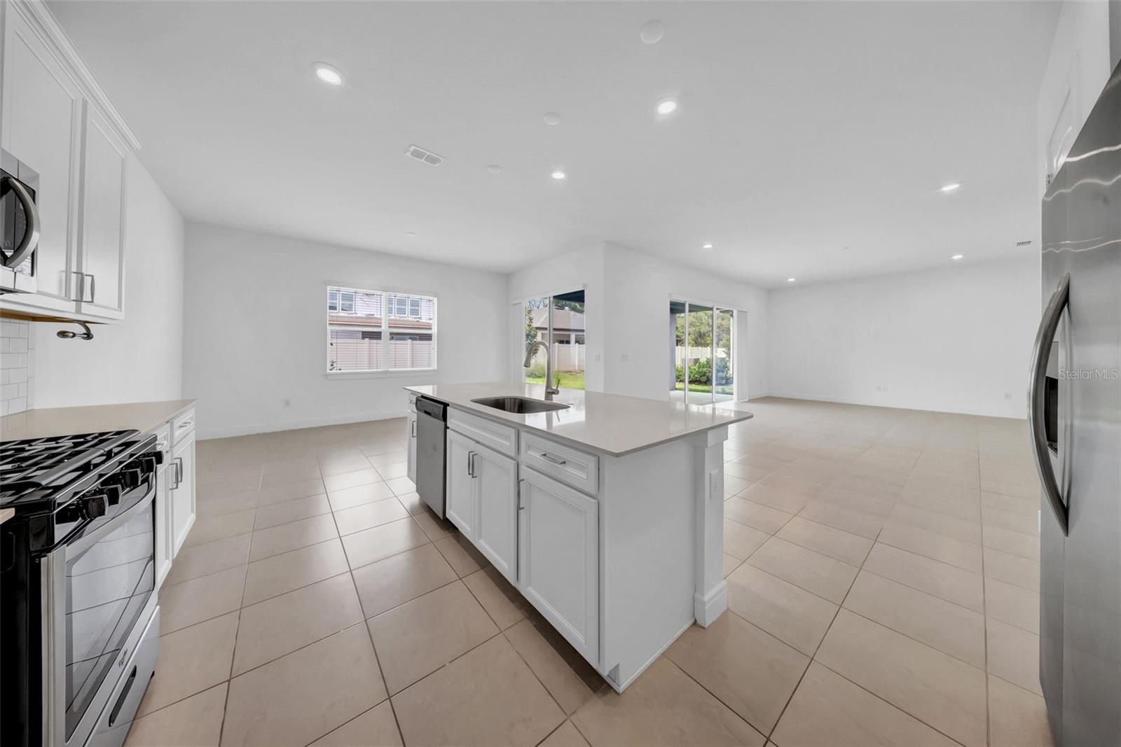 Image 20 of 56 For 13855 Sharp Hawk Drive