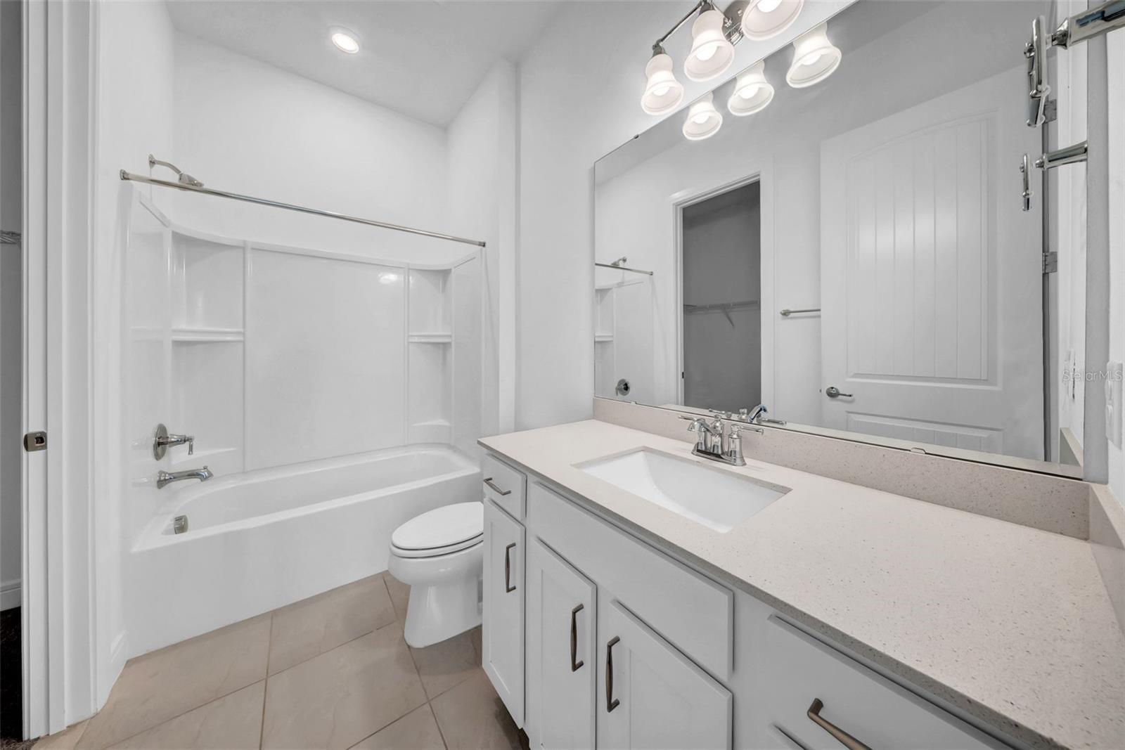 Image 31 of 56 For 13855 Sharp Hawk Drive