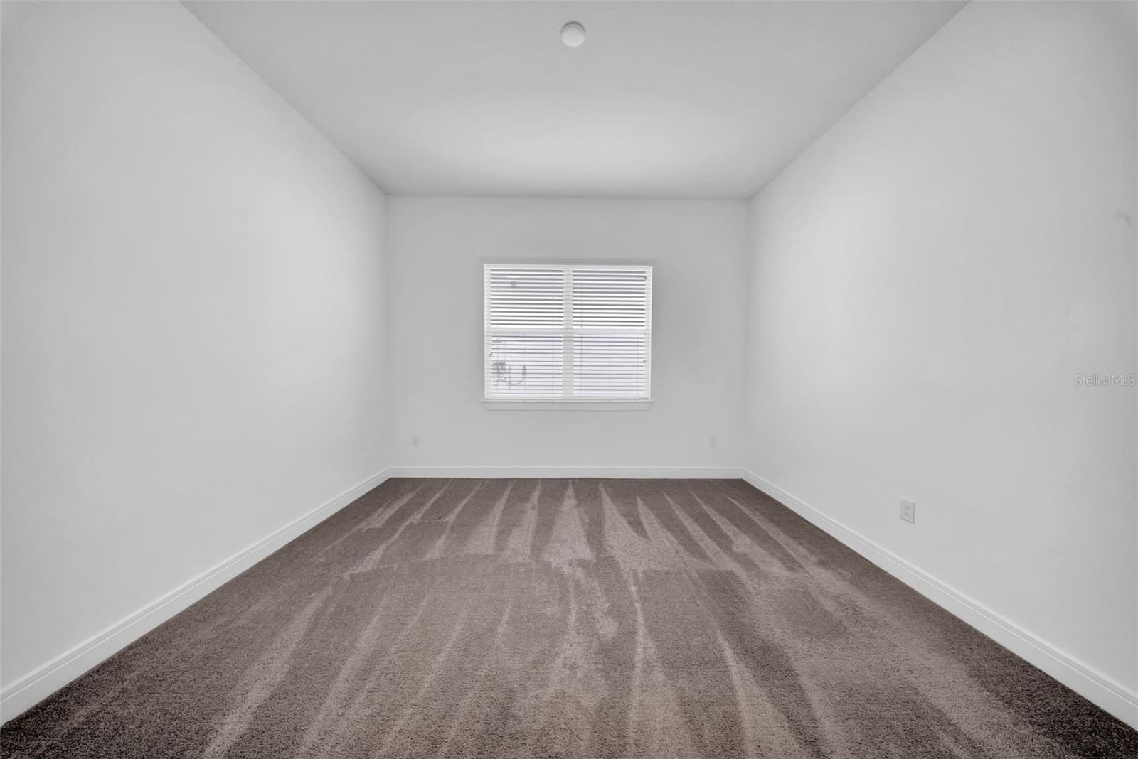 Image 33 of 56 For 13855 Sharp Hawk Drive