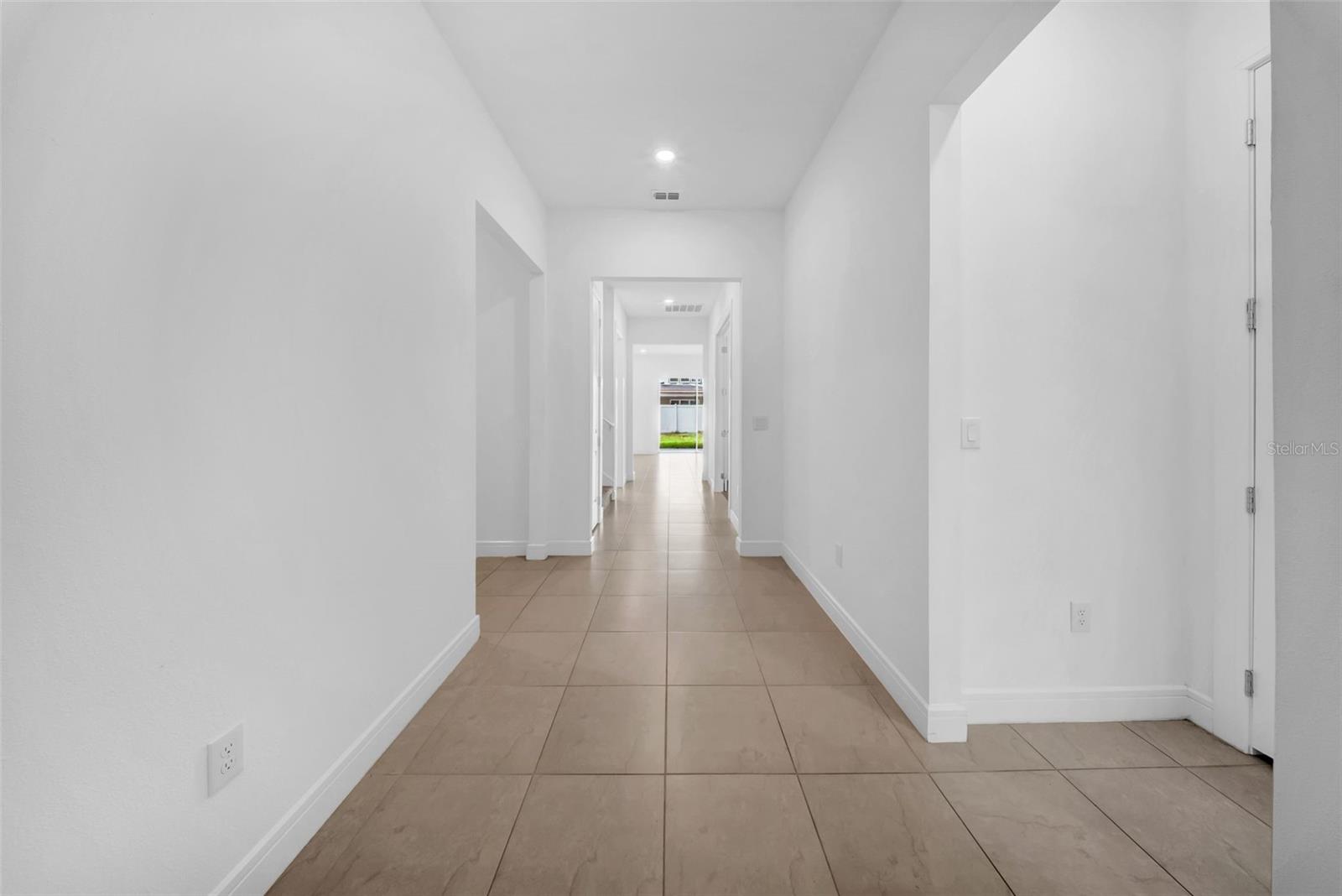 Image 6 of 56 For 13855 Sharp Hawk Drive