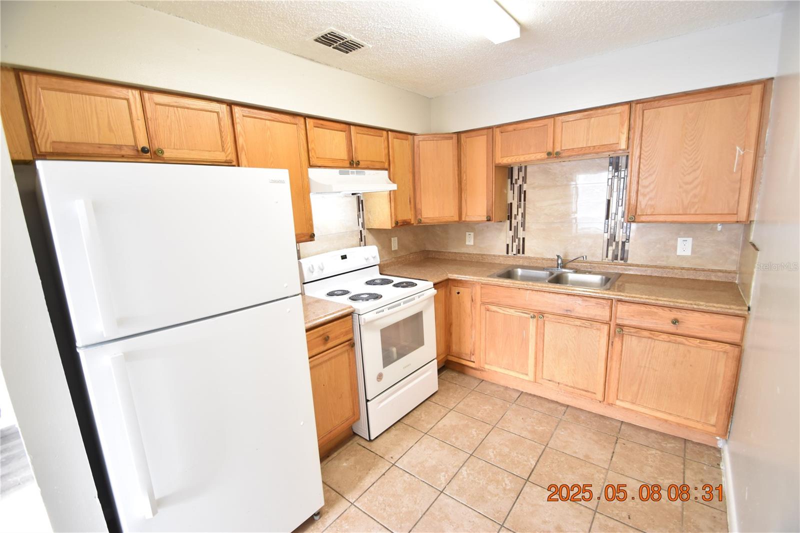 Image 10 of 21 For 2205 Irene Street