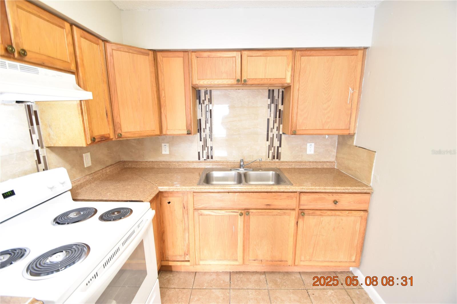 Image 12 of 21 For 2205 Irene Street