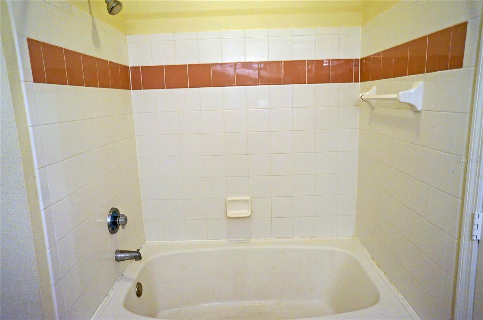Image 15 of 35 For 9850 Lake Chase Island Way 9850