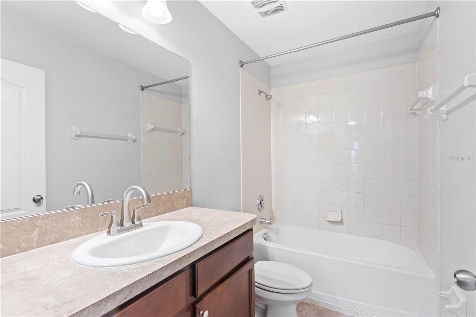 Image 12 of 44 For 13174 Royal Pines Avenue