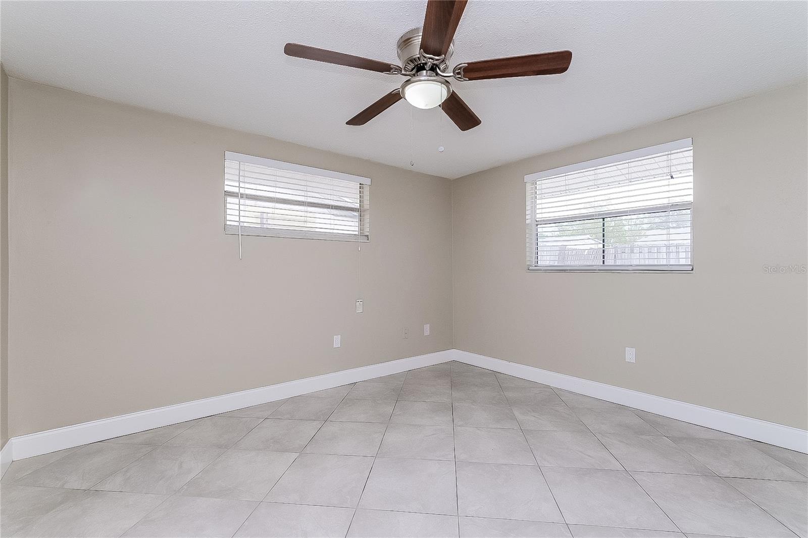 Image 10 of 16 For 7405 Oakshire Drive
