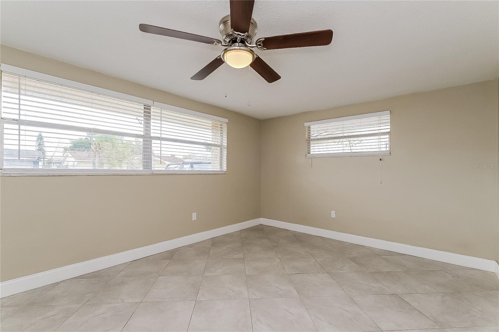 Image 12 of 16 For 7405 Oakshire Drive