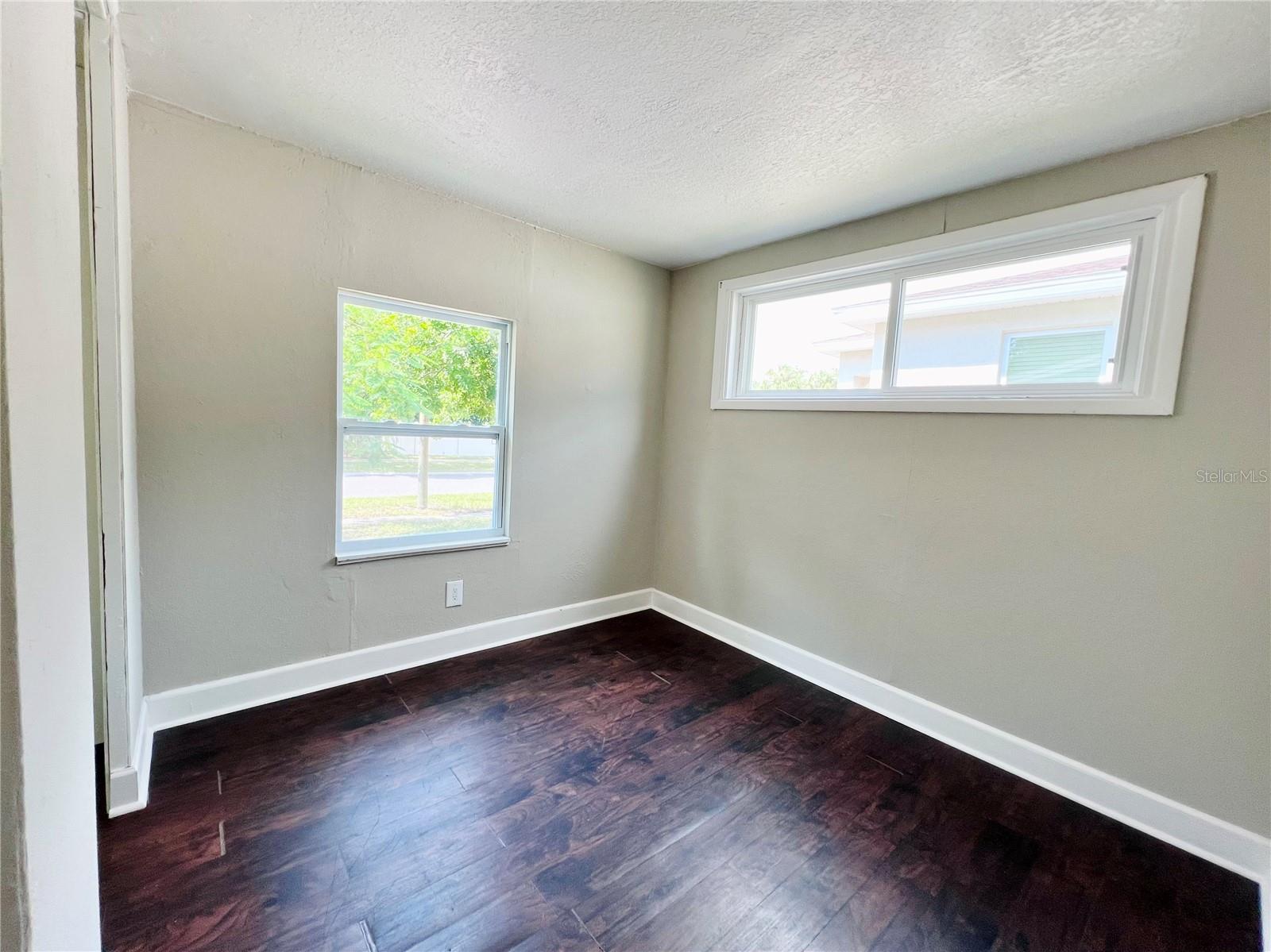 Image 9 of 15 For 767 40th Avenue S