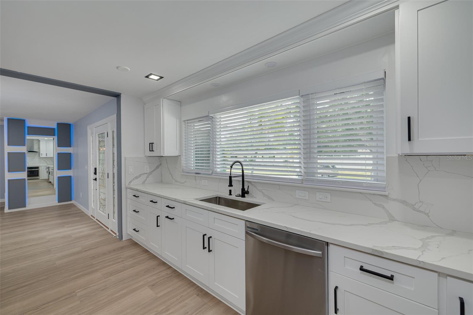 Image 10 of 35 For 1624 Chateau Drive