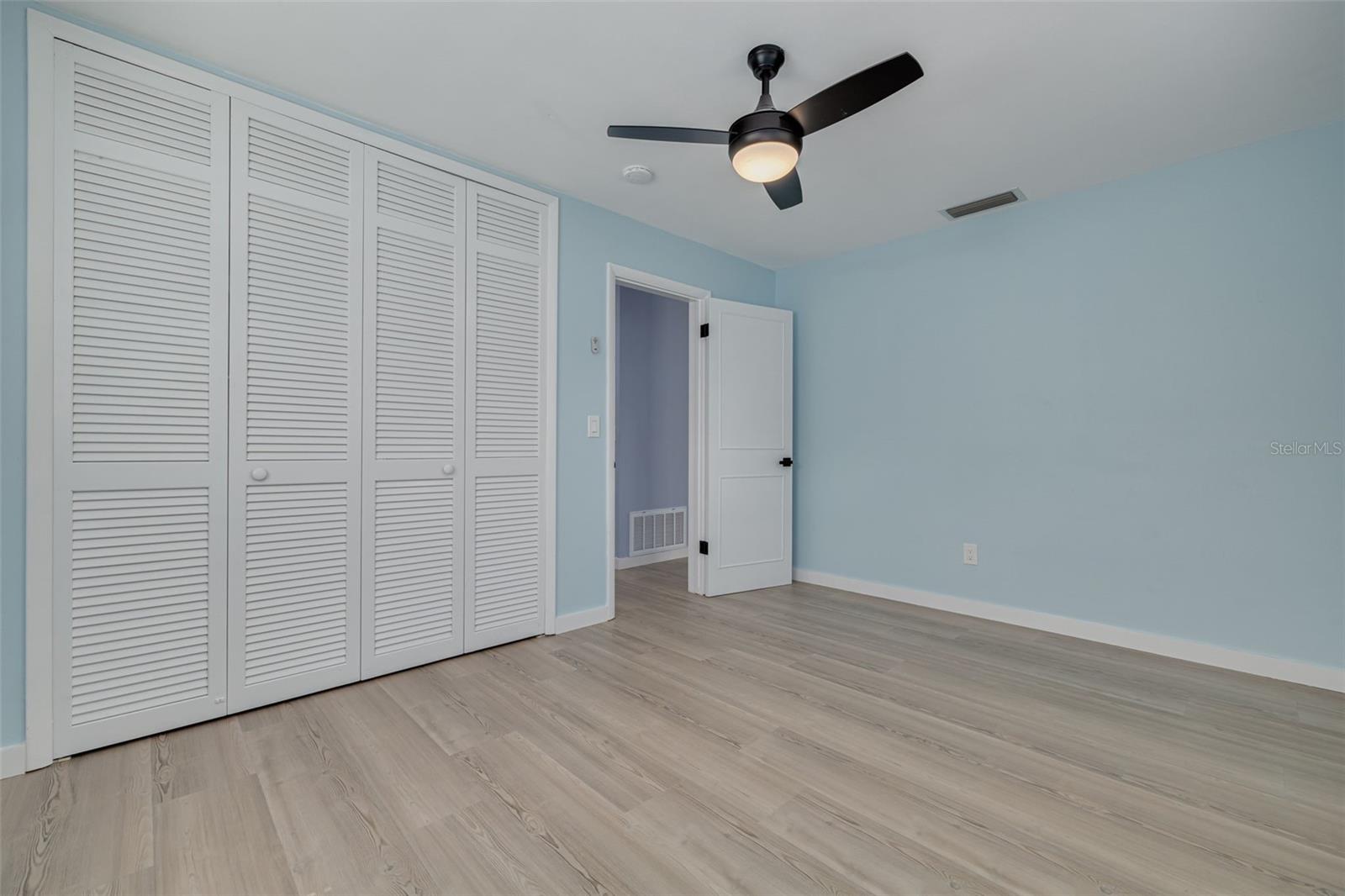 Image 19 of 35 For 1624 Chateau Drive