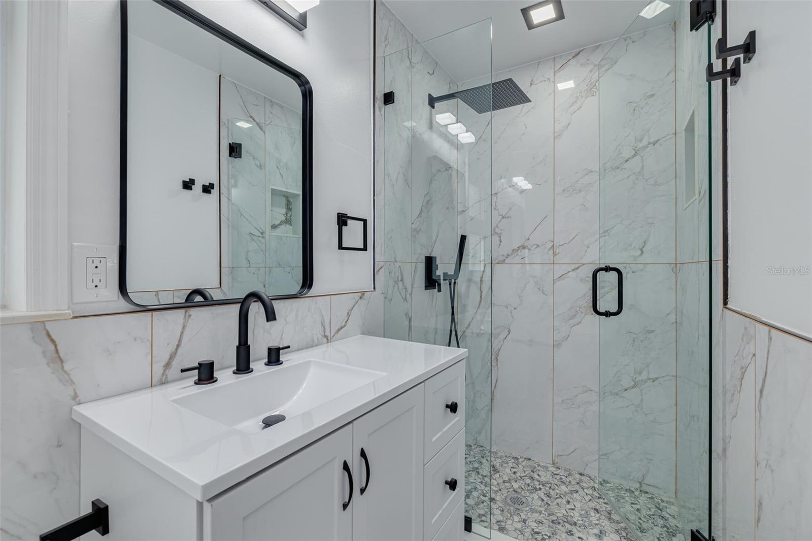 Image 21 of 35 For 1624 Chateau Drive