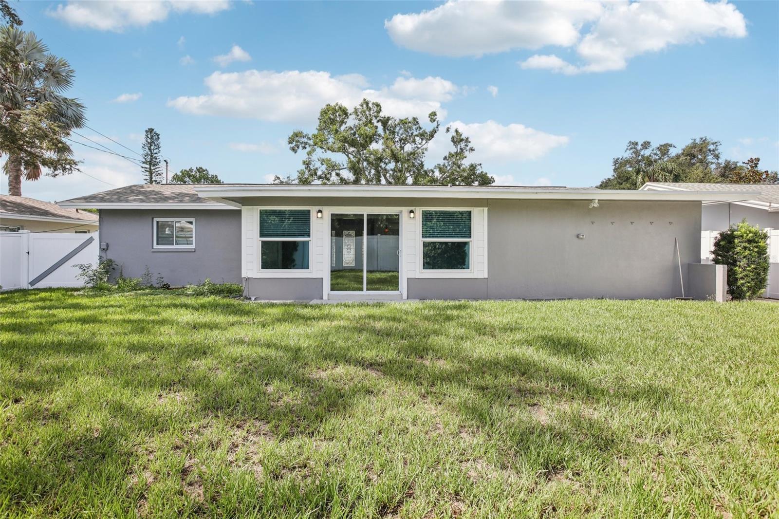 Image 37 of 38 For 1624 Chateau Drive