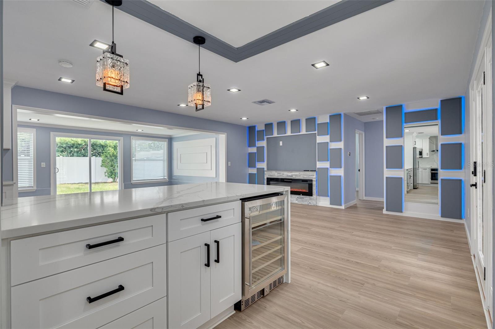 Image 9 of 35 For 1624 Chateau Drive