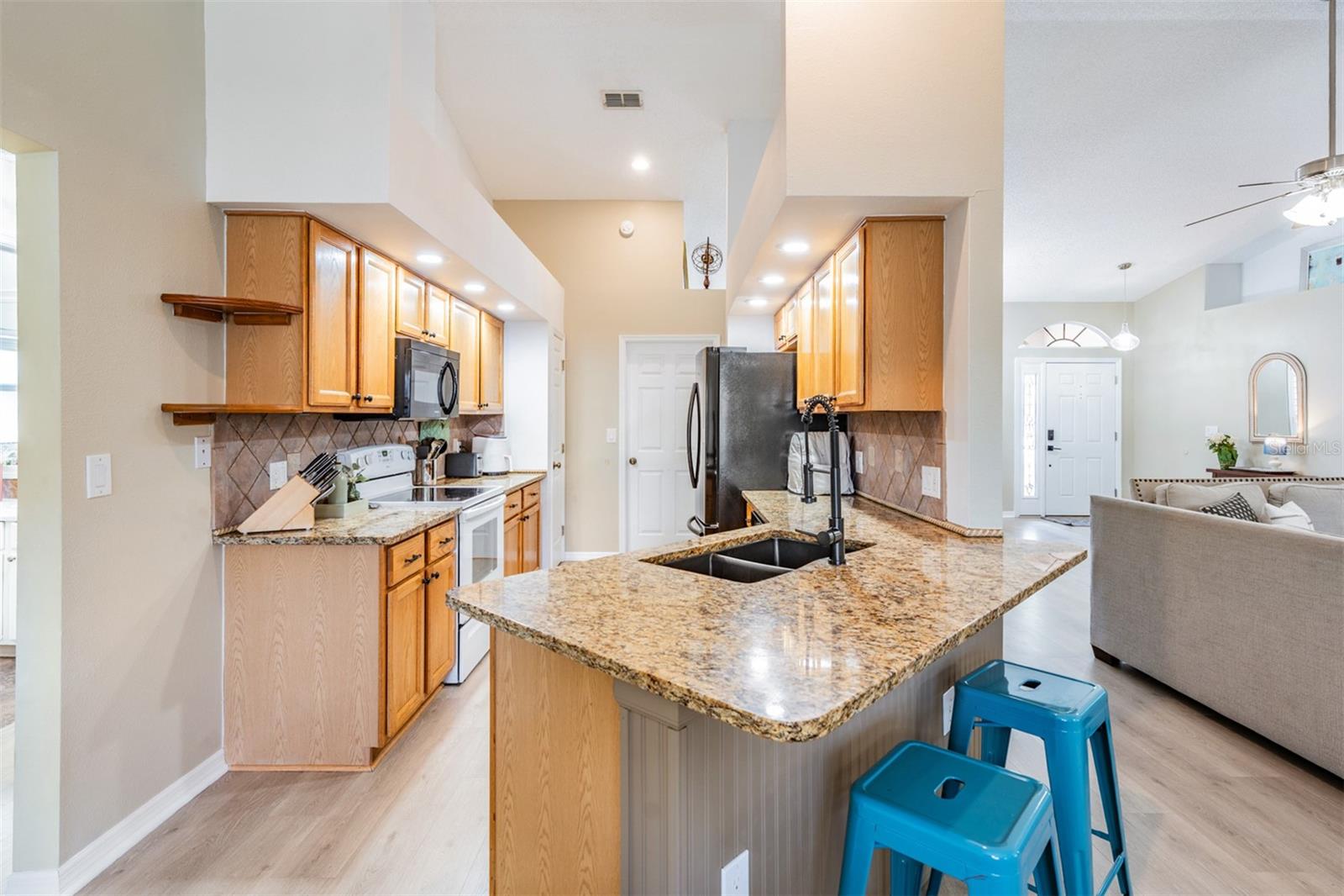 Listing photo id 26 for 4915 Fort Peck Road