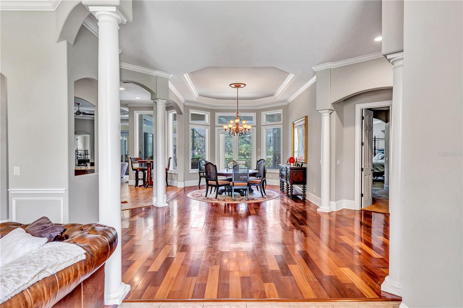 Image 3 of 45 For 16124 Suncrest Shores Drive