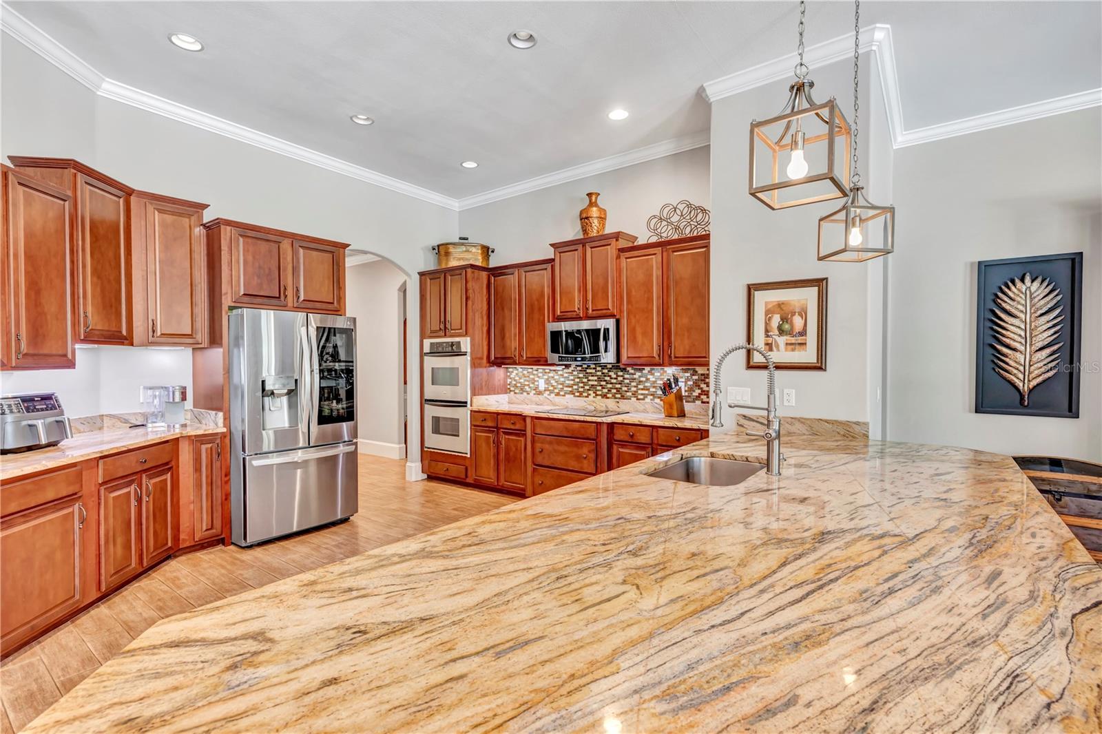 Image 8 of 45 For 16124 Suncrest Shores Drive