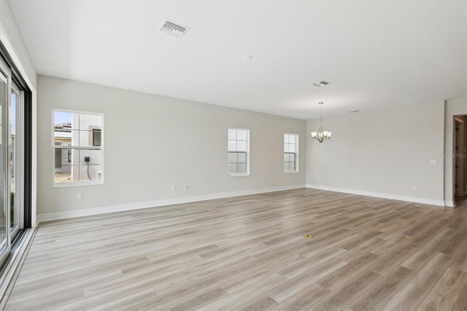 Image 7 of 32 For 8514 Dove Bog Terrace
