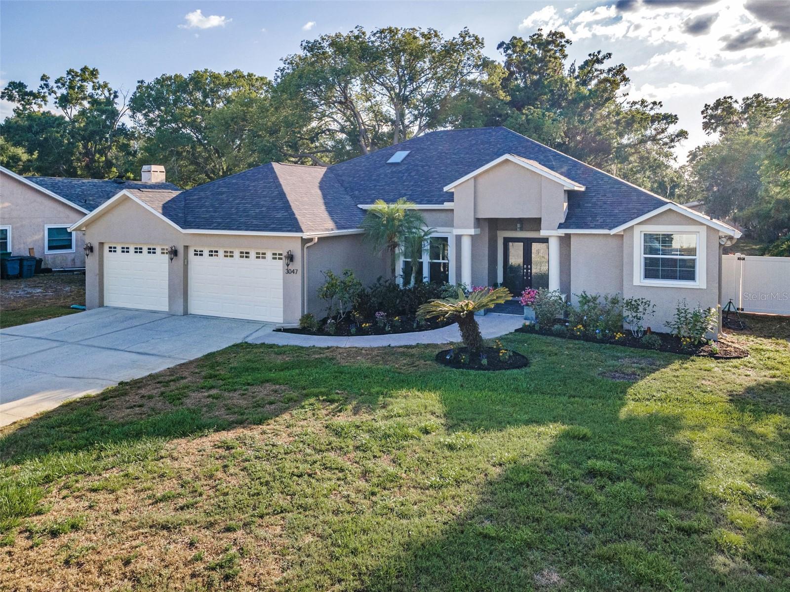 Image 6 of 48 For 3047 Lake Padgett Drive