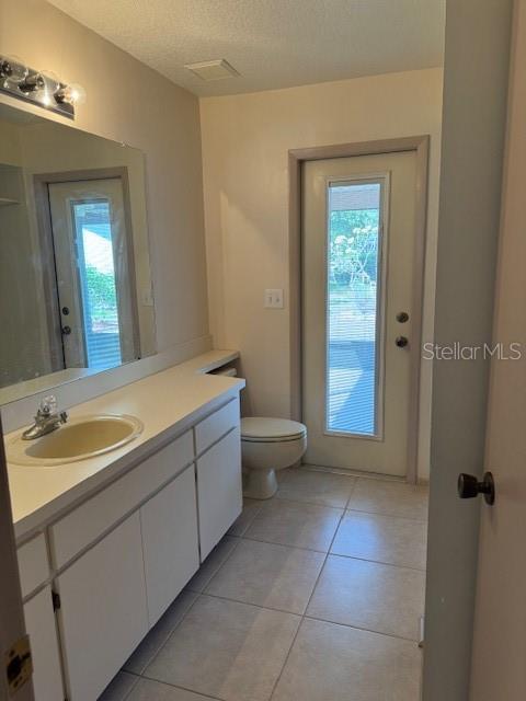 Image 13 of 53 For 11325 Glenmont Drive