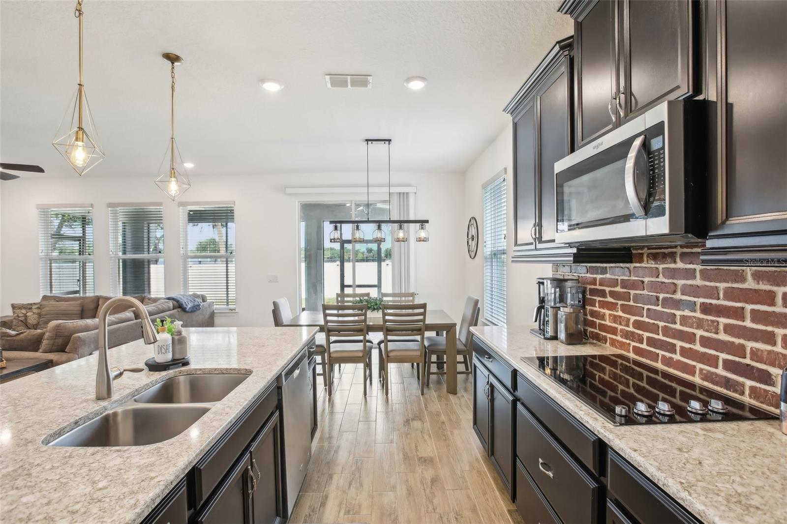 Image 10 of 54 For 10625 Cardera Drive