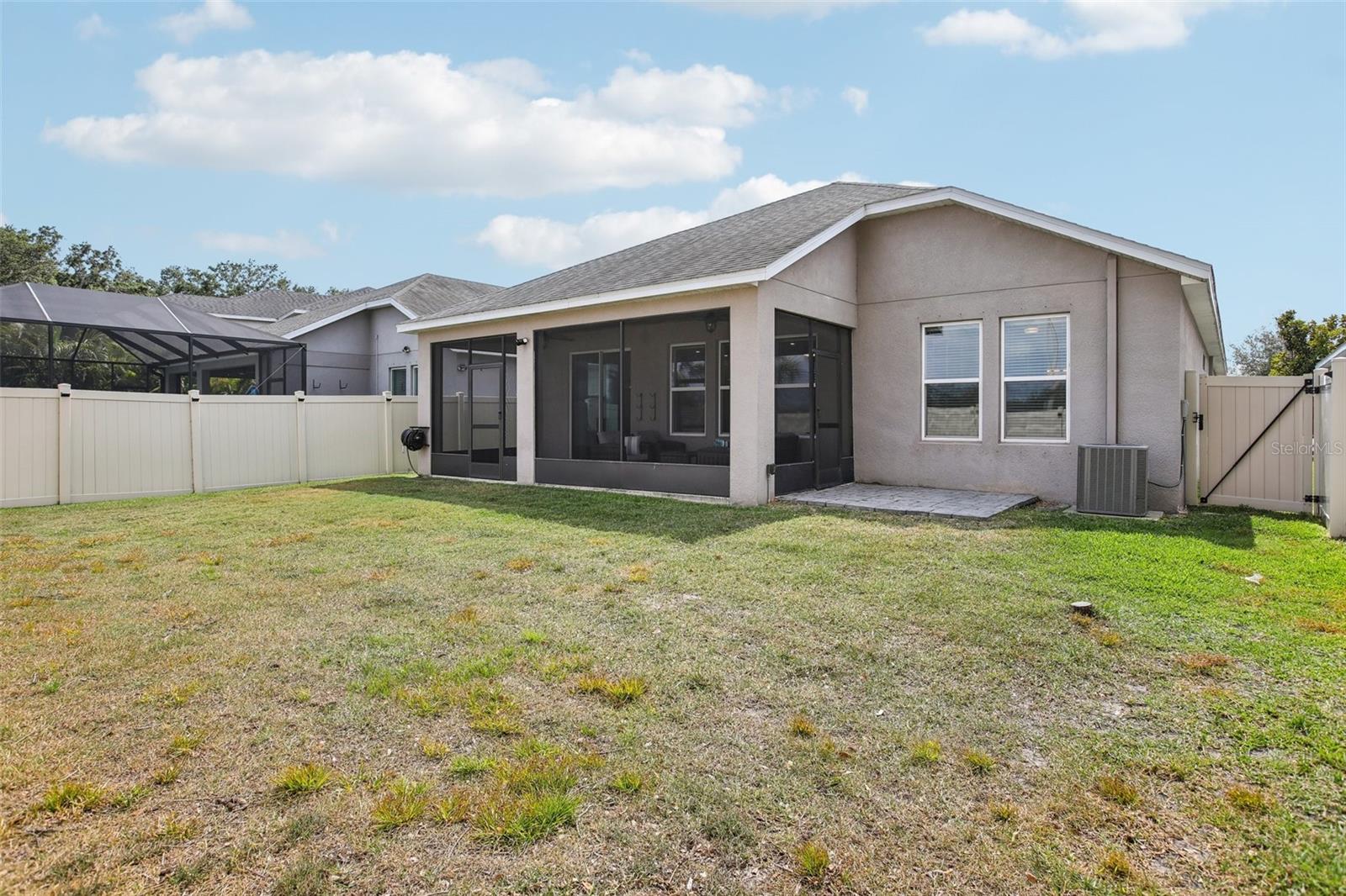 Image 37 of 54 For 10625 Cardera Drive
