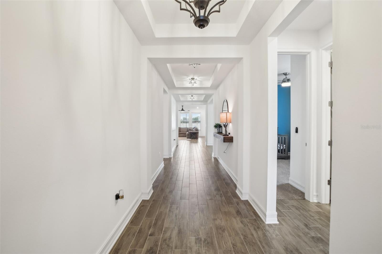 Image 4 of 54 For 10625 Cardera Drive