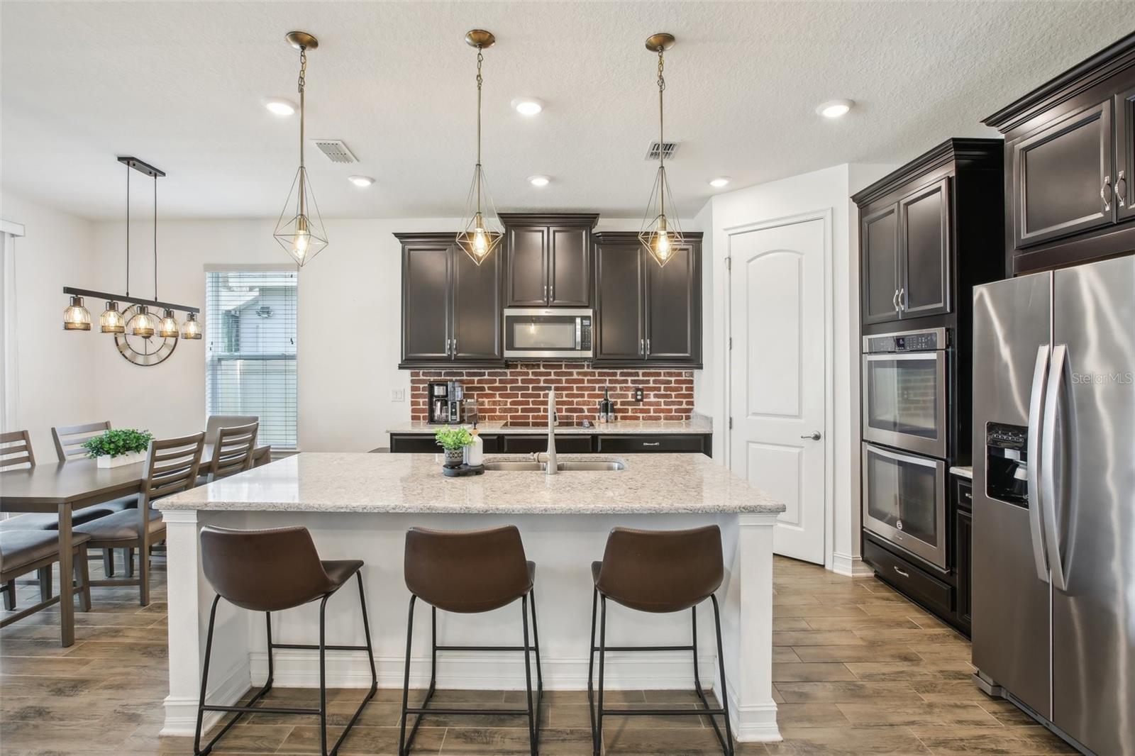 Image 7 of 54 For 10625 Cardera Drive