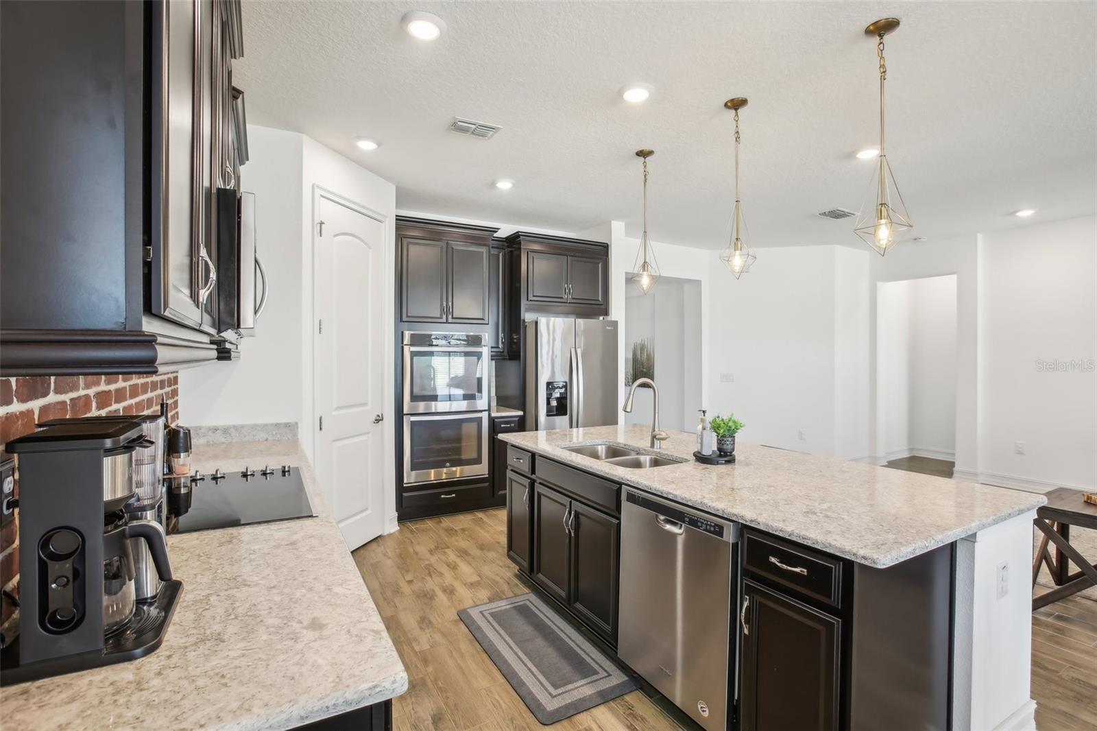 Image 9 of 54 For 10625 Cardera Drive