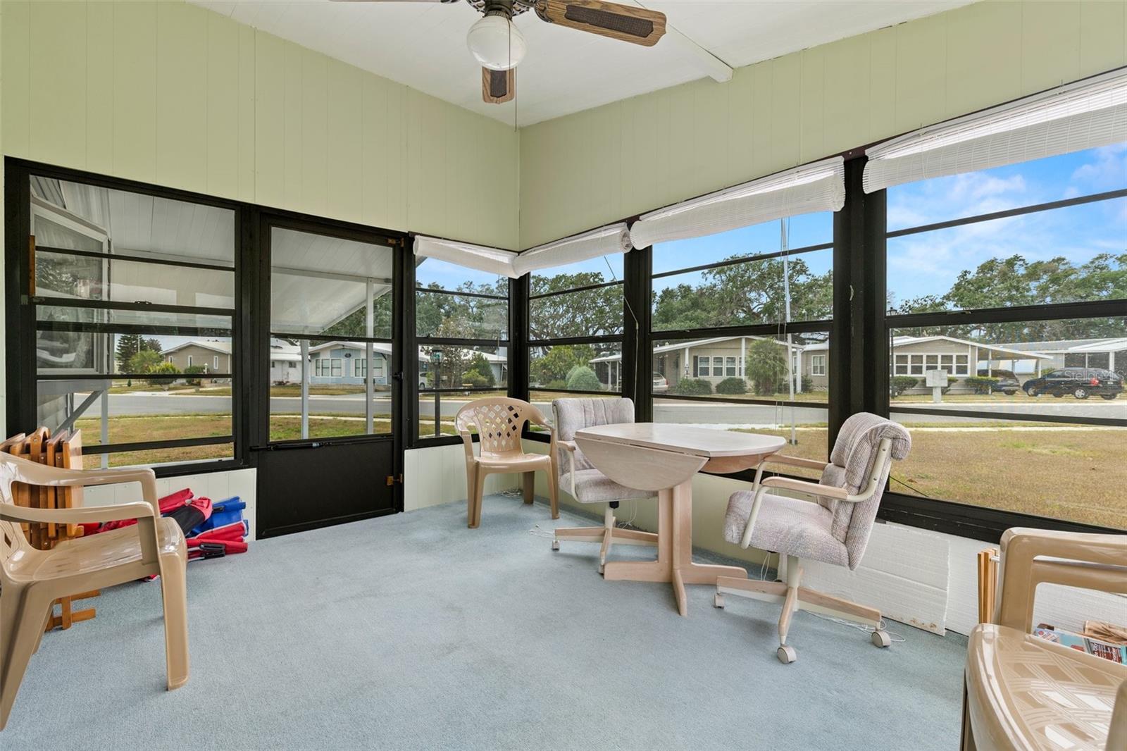 Image 22 of 27 For 5544 Caprice Way