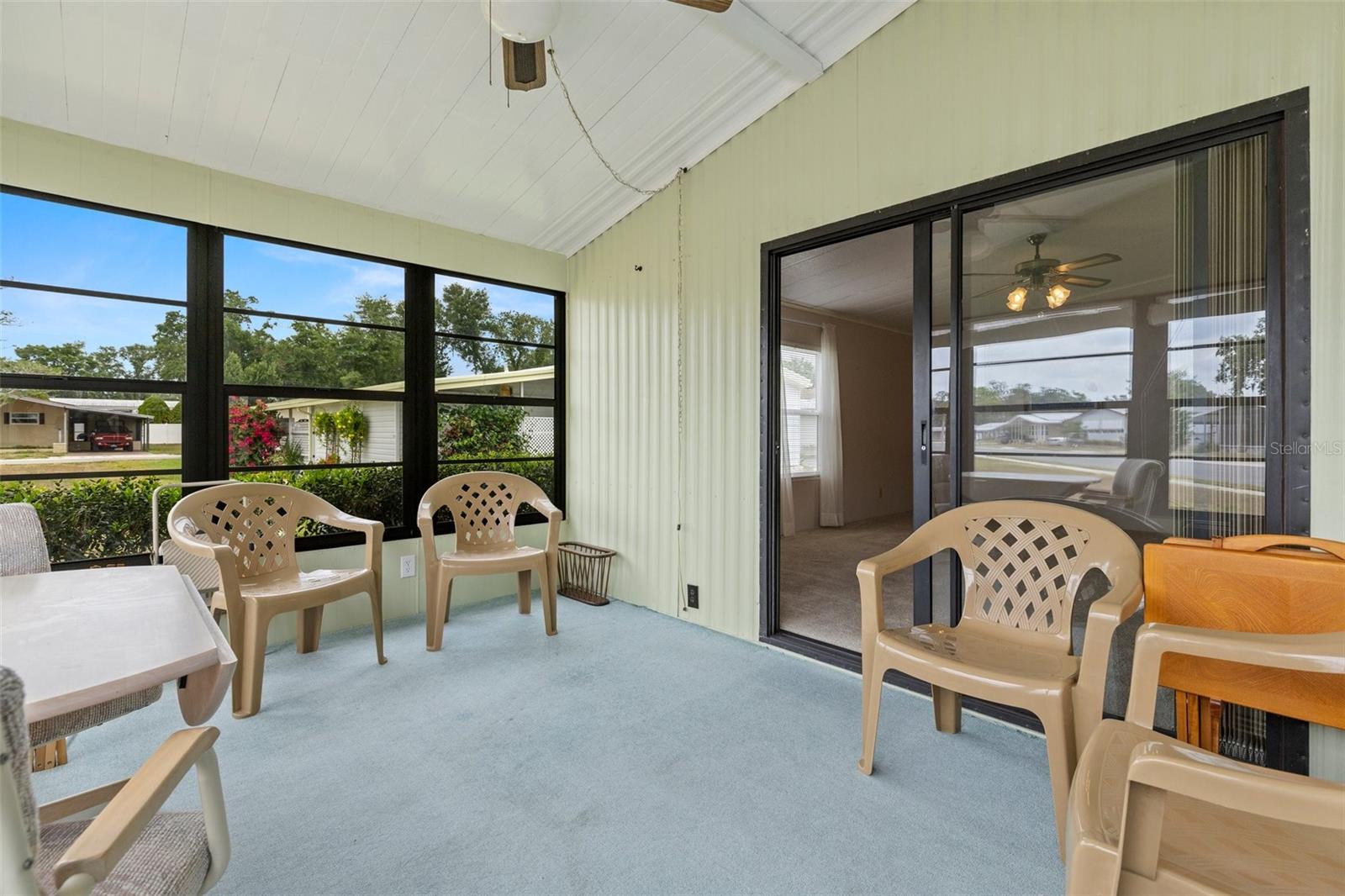 Image 24 of 27 For 5544 Caprice Way