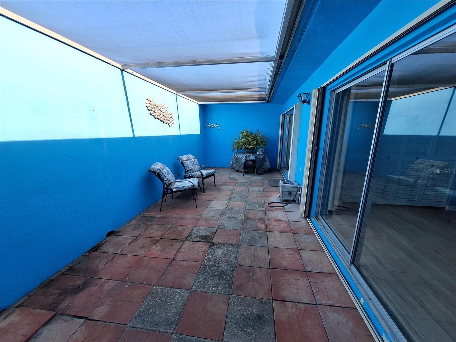 Image 22 of 66 For 5404 Springwood Boulevard 5404