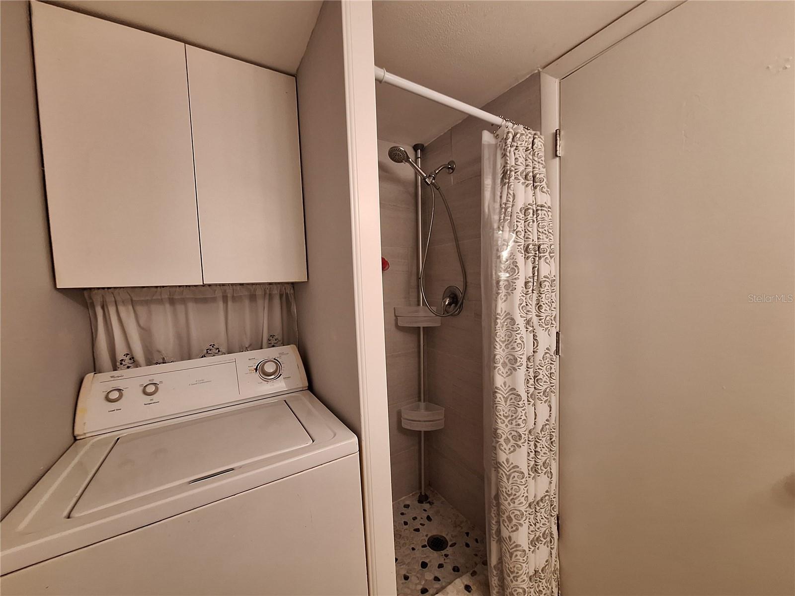 Image 26 of 66 For 5404 Springwood Boulevard 5404