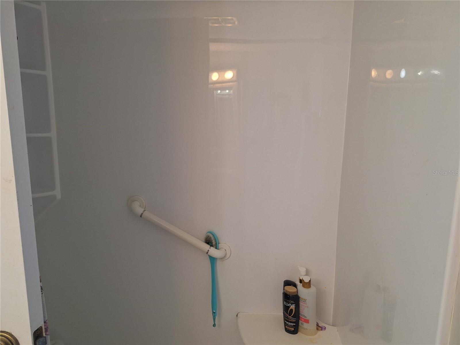 Image 36 of 66 For 5404 Springwood Boulevard 5404