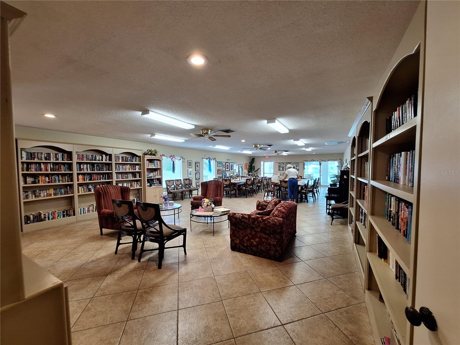 Image 55 of 66 For 5404 Springwood Boulevard 5404